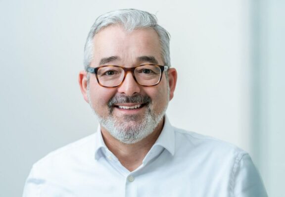 Der Zusammenhang zwischen Patienten­feedback und Qualitäts­management in Gesundheits­einrichtungen